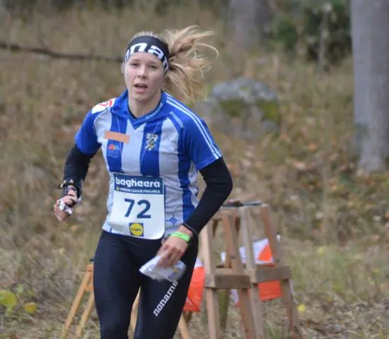 Sara Hagström spurtar mot seger