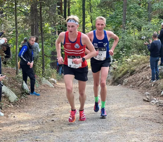 Axel Granqvist på väg mot elfte plats på Lidingöloppet